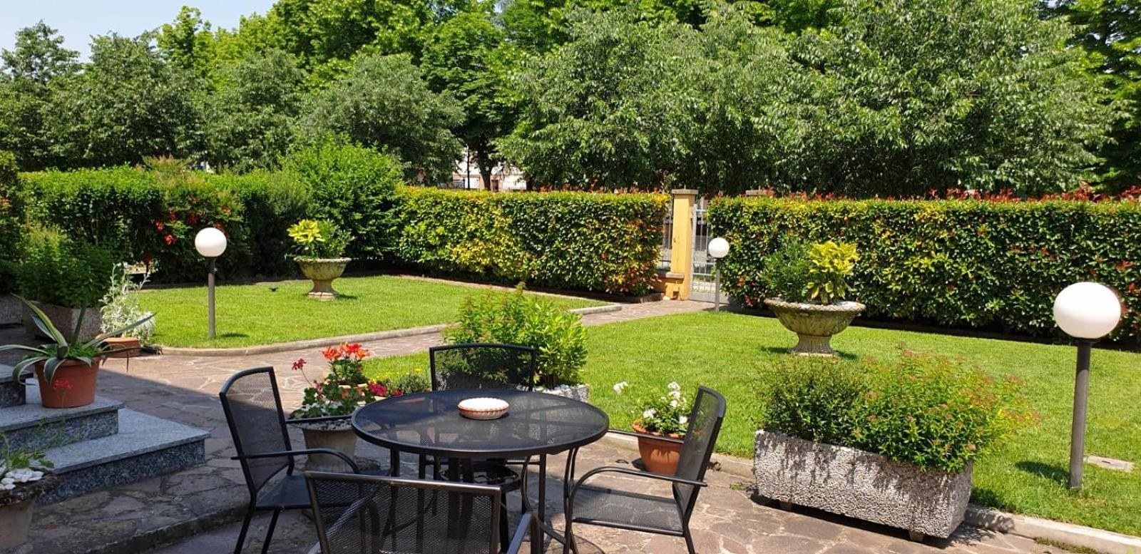 La Casa Di Tino Hotel Fontanellato Ngoại thất bức ảnh